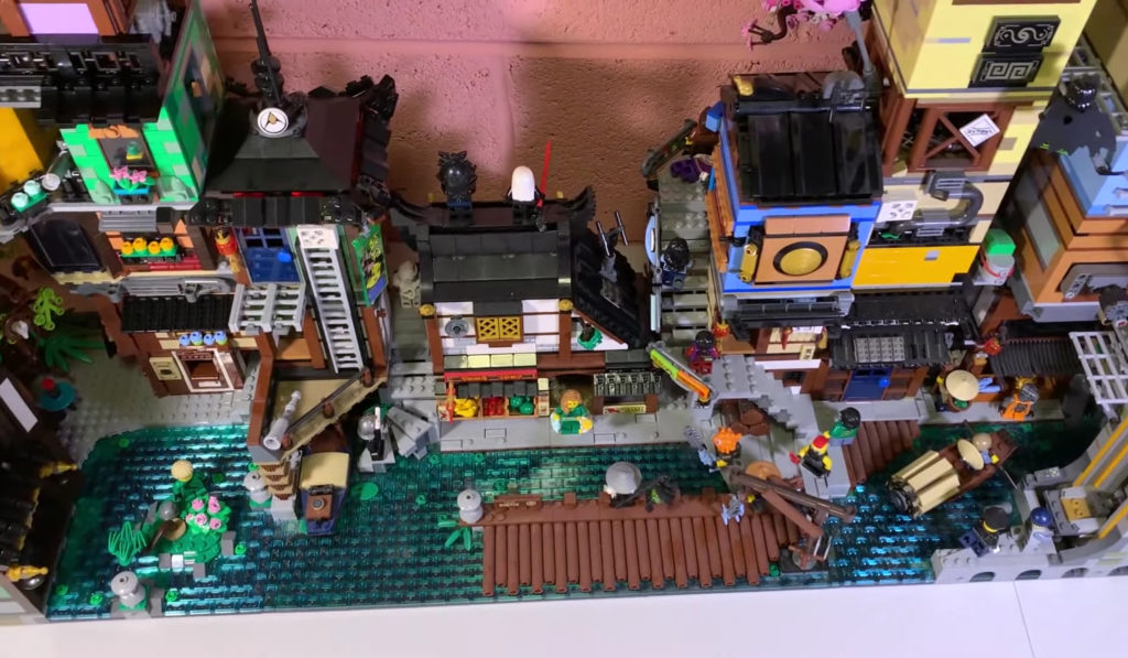 LEGO 71741 NINJAGO City Gardens connected 70620 rear