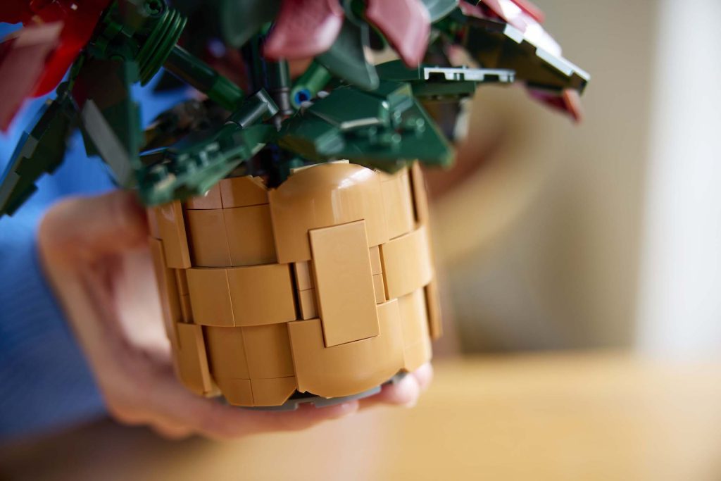 LEGO Icons Botanical Collection 10370 Poinsettia 6 1024x683
