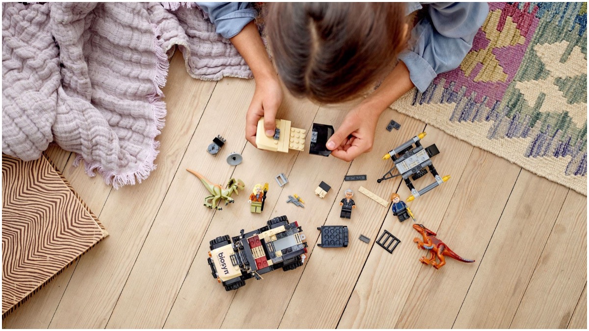 Two more LEGO Jurassic World set reviews appear online