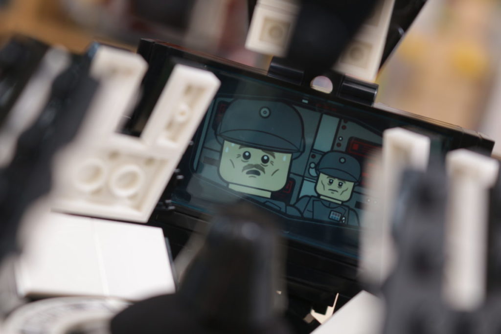 LEGO Star Wars 75296 Darth Vader Meditation Chamber review 17 1024x683