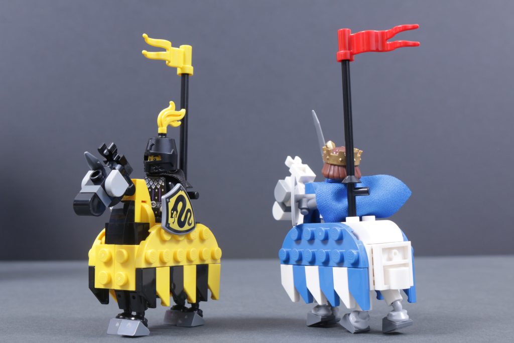 LEGO Creator 3 in 1 31168 Medieval Horse Knight Castle review 8 1024x683