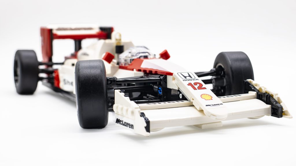 LEGO Icons 10330 McLaren MP4 Ayrton Senna 14 1024x576