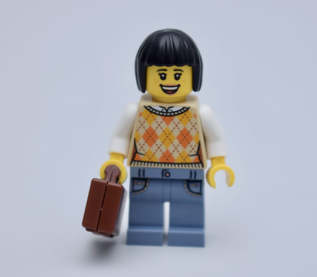 LEGO Icons 10325 Alpine Lodge Review 45 1024x897
