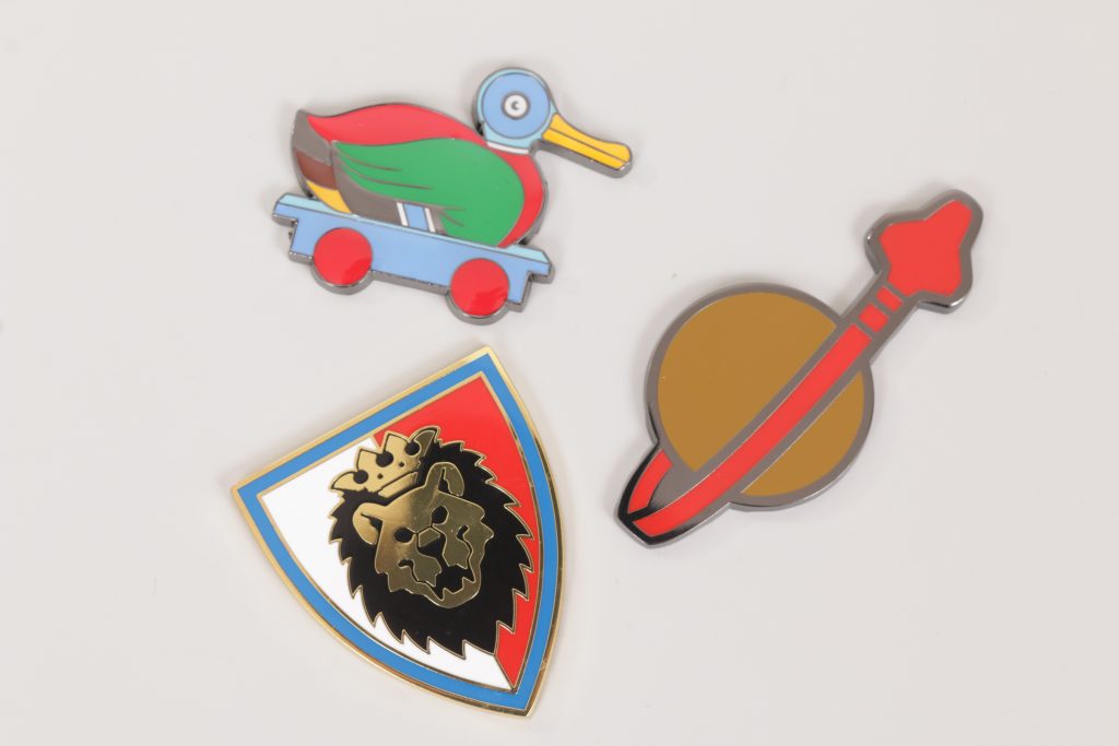 Duck Space and Knight themed magnets – reviewing some LEGO Insiders rewards 17 1024x683