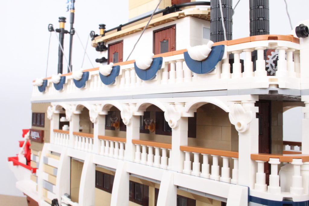 LEGO Ideas 21356 River Steamboat review 8 min 1024x683