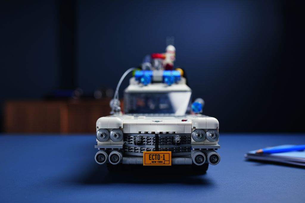 LEGO Ghostbusters 10274 ECTO 1 30
