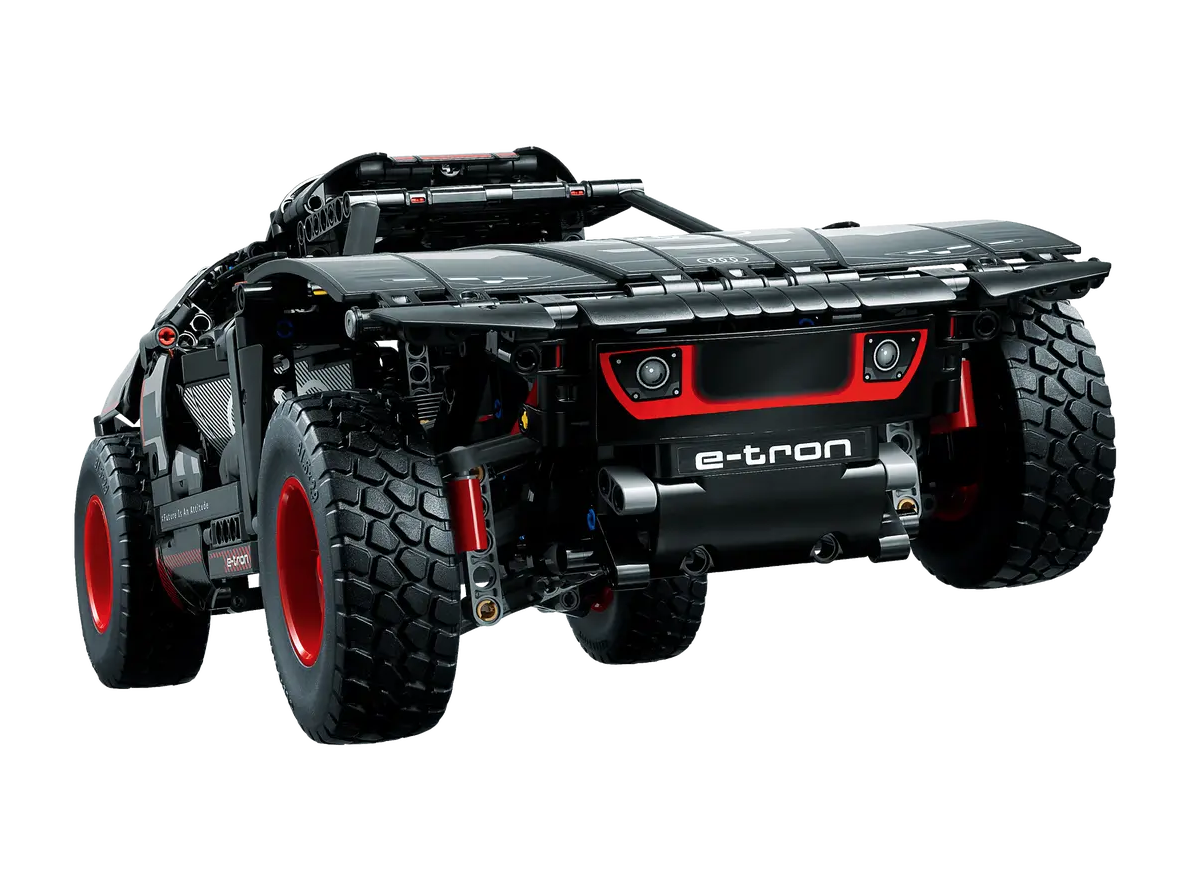 LEGO Technic 42160 Audi R2 Q e tron 3