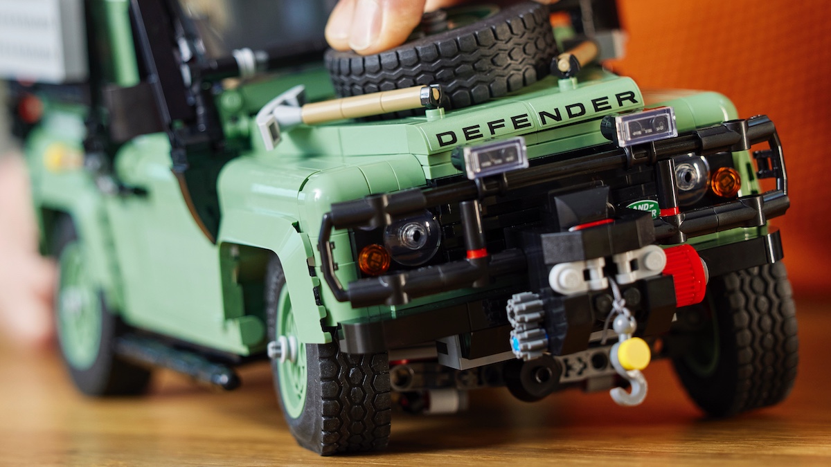 LEGO Icons 10317 Land Rover Defender 90 includes tiny reference to LEGO Campus