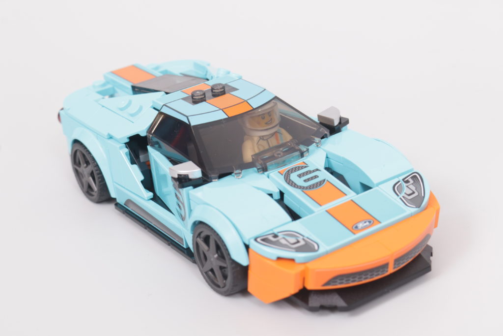 LEGO Speed Champions 76905 Ford GT Heritage Edition and Bronco R review 5