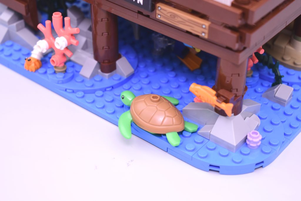 LEGO Harbormasters Office review 25 1 1024x683