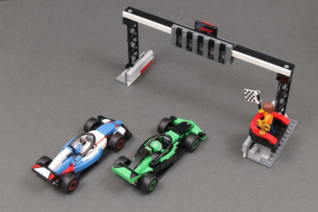 LEGO City 60474 F1 Grid with VCARB Sauber Race Cars review 5 1024x683