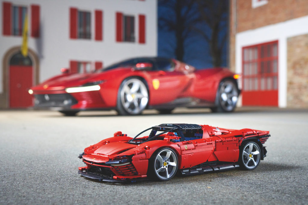 LEGO Technic 42143 Ferrari Daytona SP3 17 1024x683