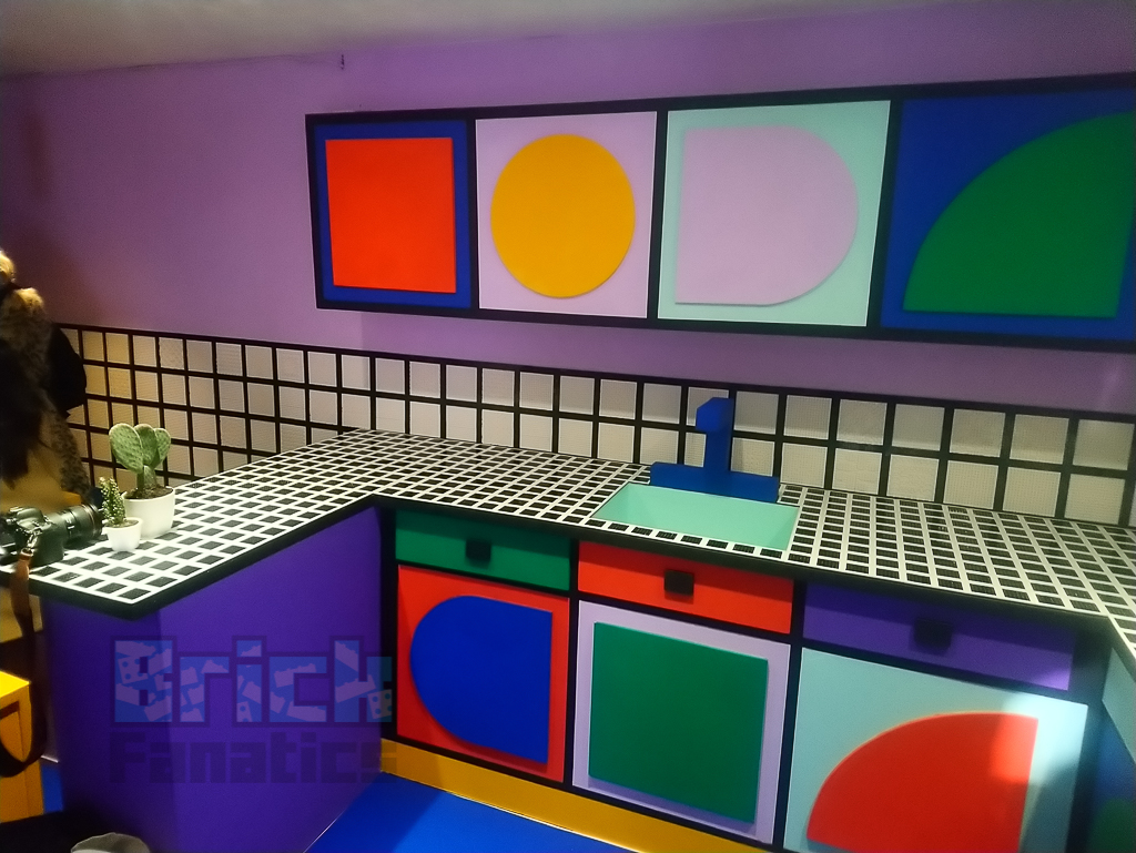LEGO HOUSE OF DOTS inside 8