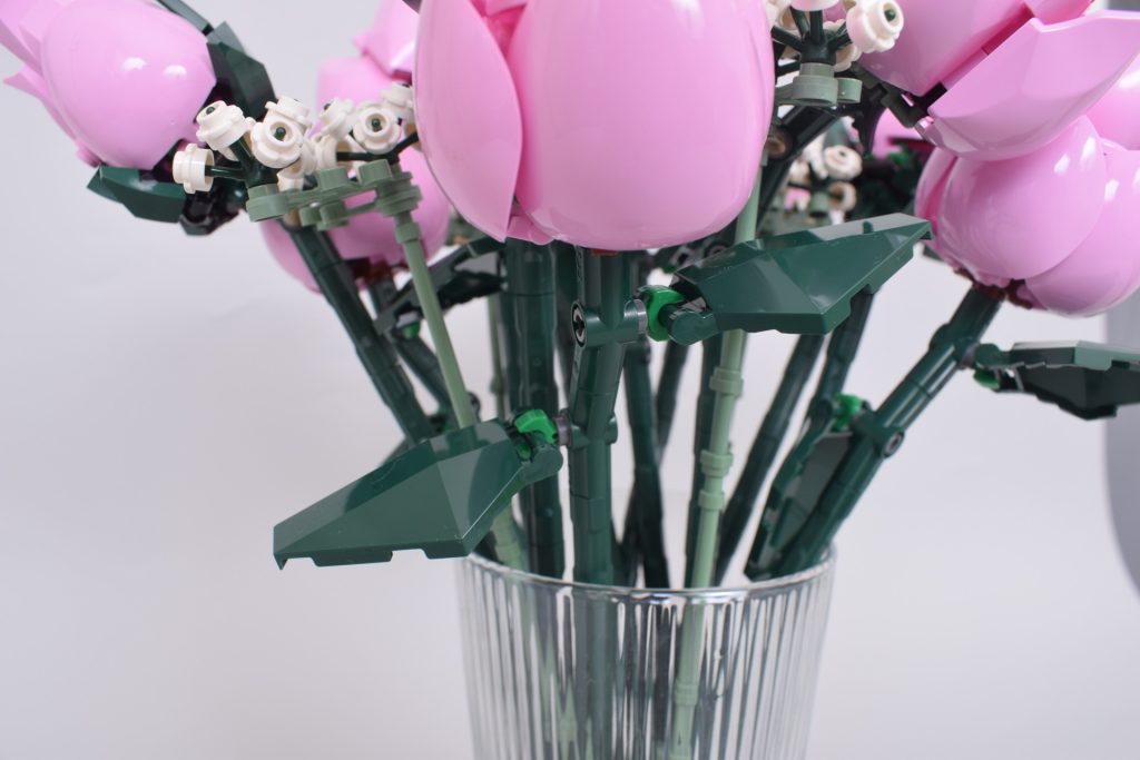 LEGO Icons 10374 Bouquet of Pink Roses review 12 1024x683