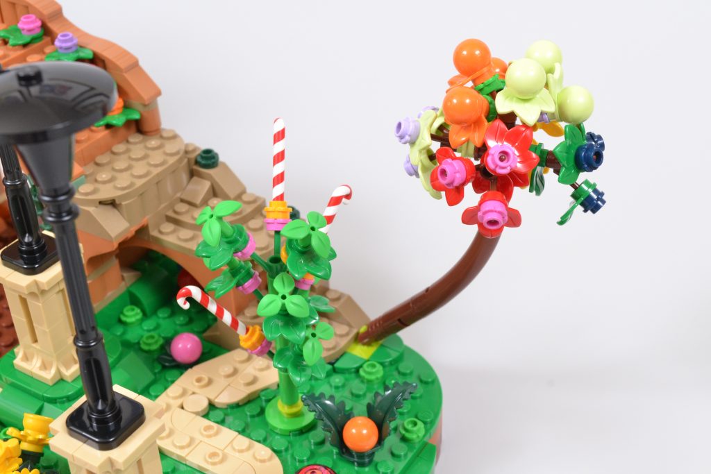 LEGO designers reveal what building techniques underpin the Wonka magic ...