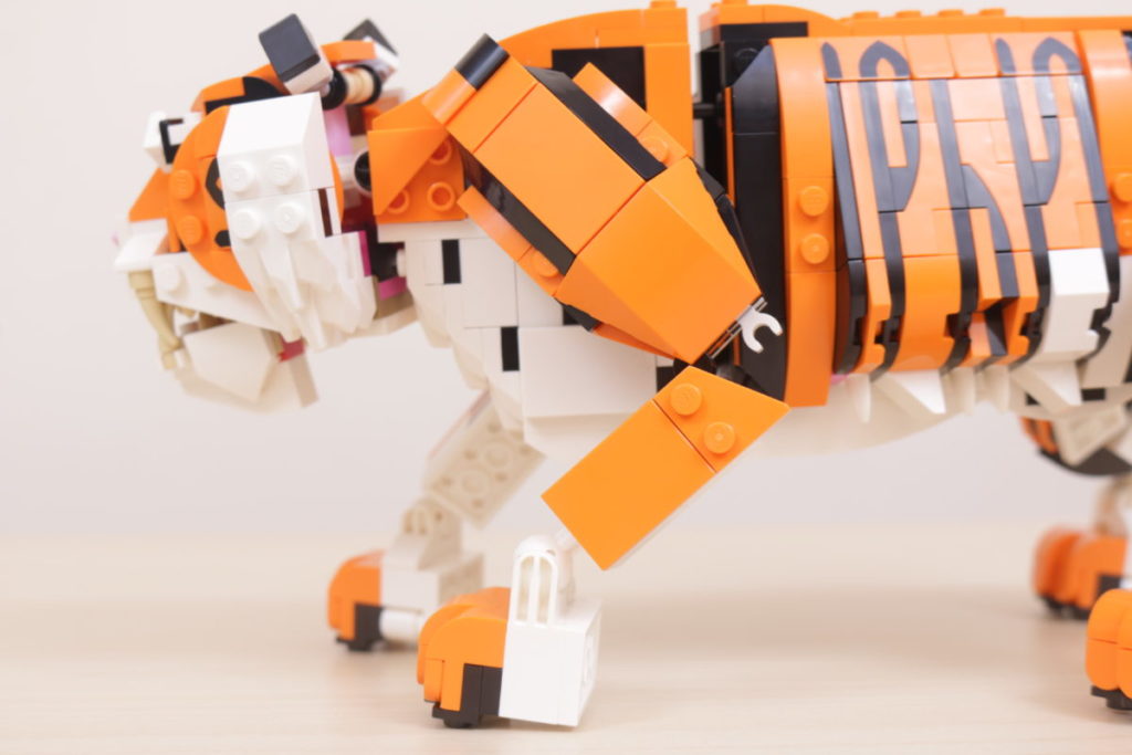LEGO Creator 3 in 1 31129 Majestic Tiger review 14 1024x683