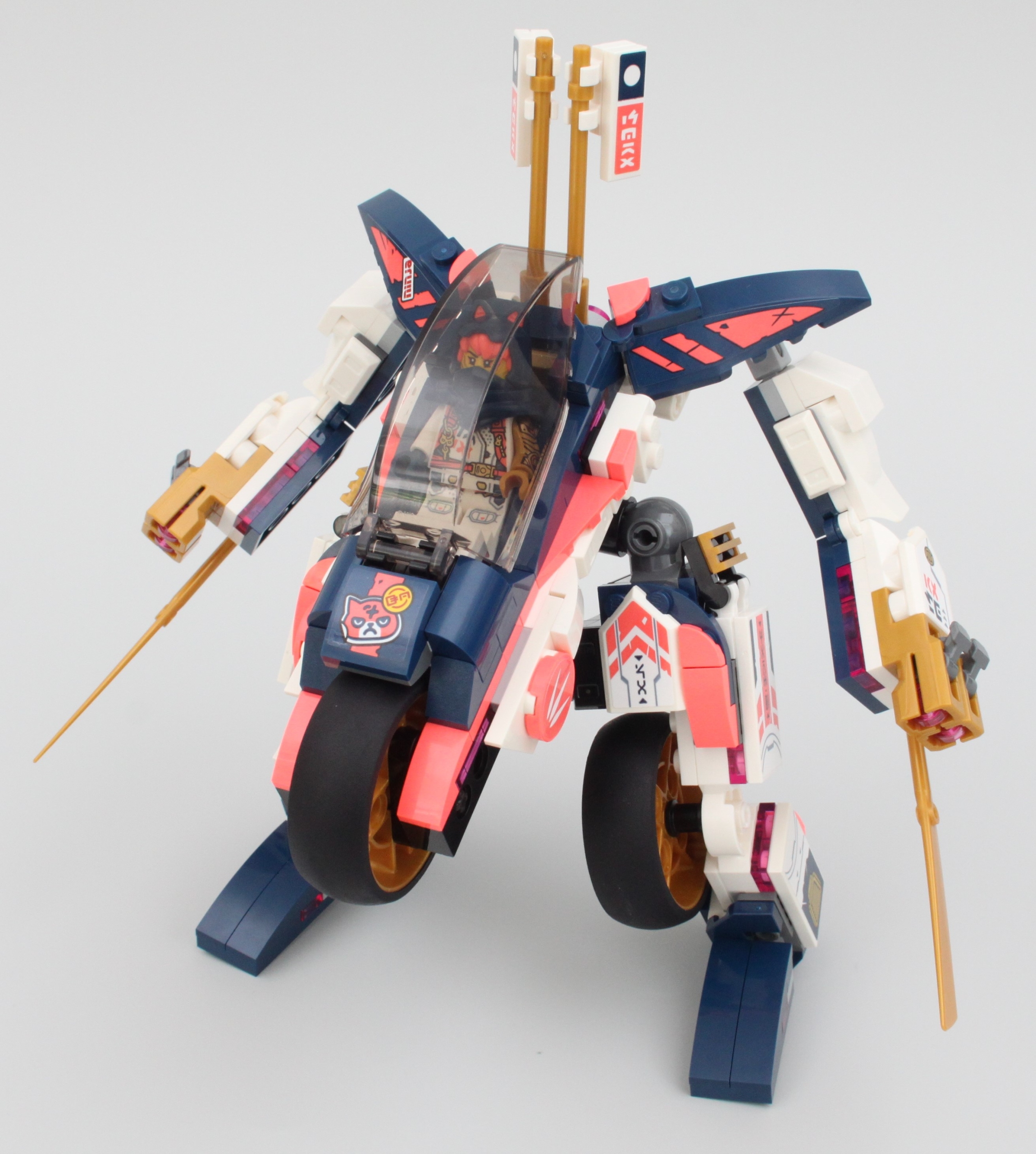 LEGO NINJAGO 71792 Soras Transforming Mech Bike Racer review 12 scaled